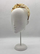 Load image into Gallery viewer, Pebbles