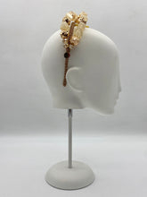 Load image into Gallery viewer, Pebbles