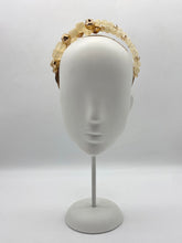 Load image into Gallery viewer, Pebbles