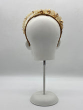 Load image into Gallery viewer, Pebbles