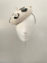 Load image into Gallery viewer, Patent posie