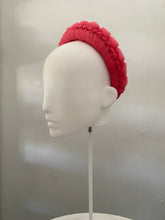 Load image into Gallery viewer, Stand out in the crown - warm pink