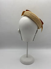 Load image into Gallery viewer, Say it with a bow