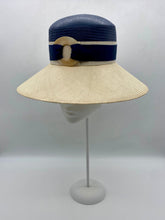 Load image into Gallery viewer, Riviera