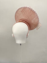 Load image into Gallery viewer, Lacey